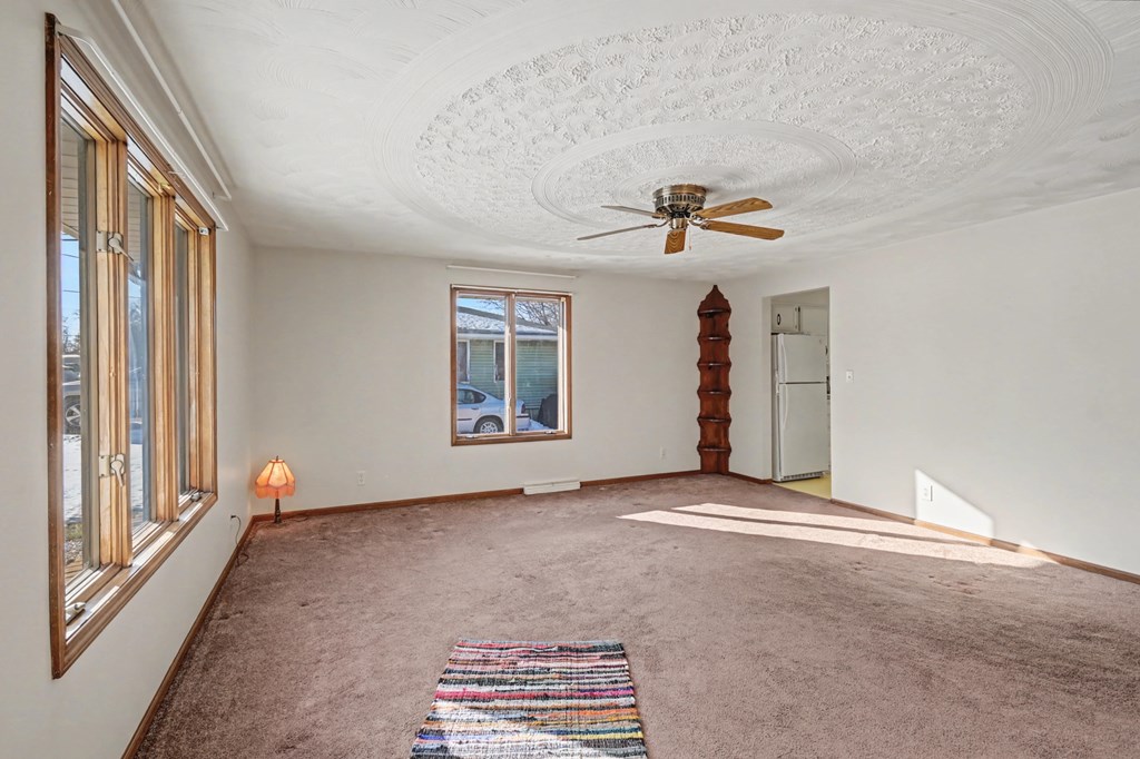 1187 -1189 Fleming Falls Road, Mansfield, Ohio 44905, 4 Bedrooms Bedrooms, ,Residential Income,For Sale,-1189 Fleming Falls Road,9070475 1187 -1189 Fleming Falls Road, Mansfield, Ohio 44905, 4 Bedrooms Bedrooms, ,Residential Income,For Sale,-1189 Fleming Falls Road,9070475