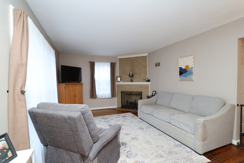 76 Harvard Avenue, Mansfield, Ohio 44906, 3 Bedrooms Bedrooms, ,1 BathroomBathrooms,Residential,For Sale,Harvard Avenue,9070489