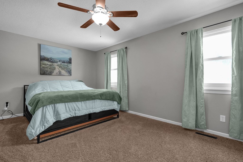 153 Northern Spy Drive, Howard, Ohio 43028, 3 Bedrooms Bedrooms, ,2 BathroomsBathrooms,Residential,For Sale,Northern Spy Drive,9070490