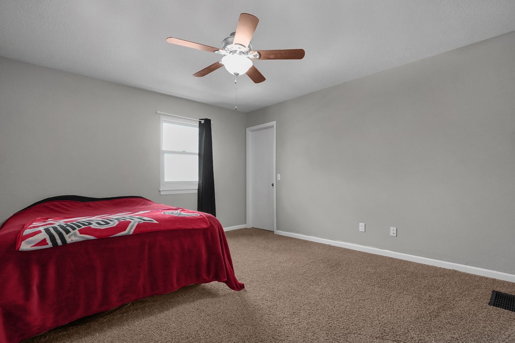 153 Northern Spy Drive, Howard, Ohio 43028, 3 Bedrooms Bedrooms, ,2 BathroomsBathrooms,Residential,For Sale,Northern Spy Drive,9070490