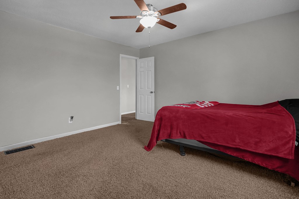 153 Northern Spy Drive, Howard, Ohio 43028, 3 Bedrooms Bedrooms, ,2 BathroomsBathrooms,Residential,For Sale,Northern Spy Drive,9070490