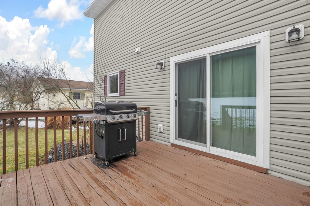 153 Northern Spy Drive, Howard, Ohio 43028, 3 Bedrooms Bedrooms, ,2 BathroomsBathrooms,Residential,For Sale,Northern Spy Drive,9070490