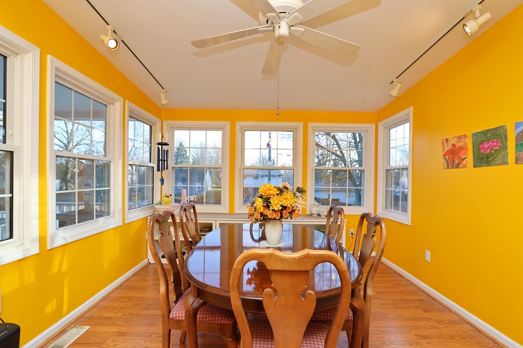 489 Clifton Boulevard, Mansfield, Ohio 44907, 3 Bedrooms Bedrooms, ,2 BathroomsBathrooms,Residential,For Sale,Clifton Boulevard,9070500