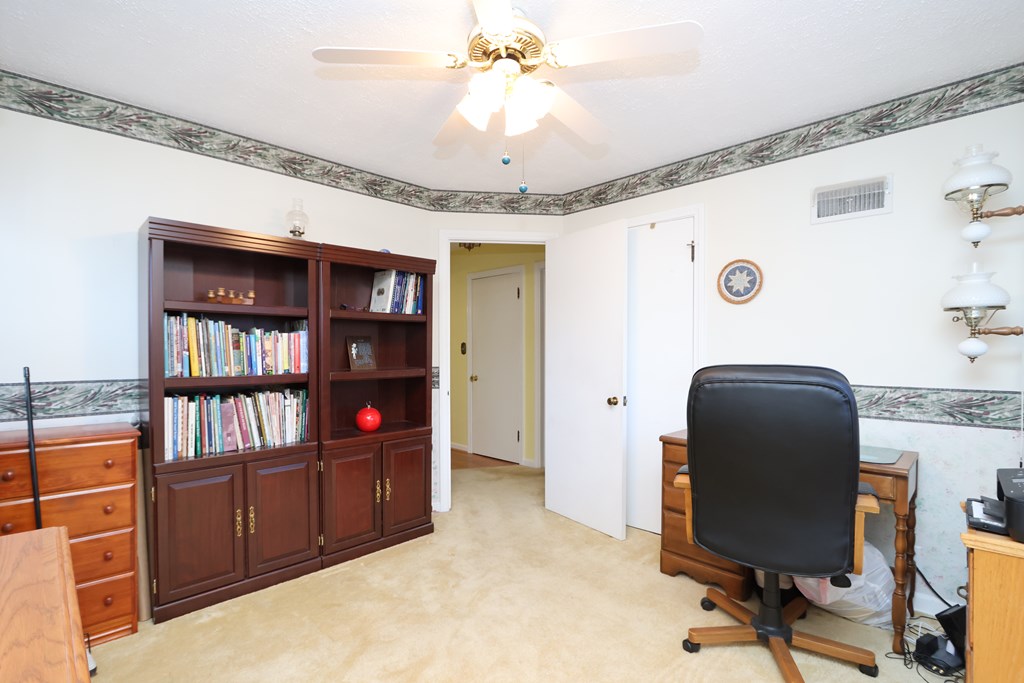 489 Clifton Boulevard, Mansfield, Ohio 44907, 3 Bedrooms Bedrooms, ,2 BathroomsBathrooms,Residential,For Sale,Clifton Boulevard,9070500