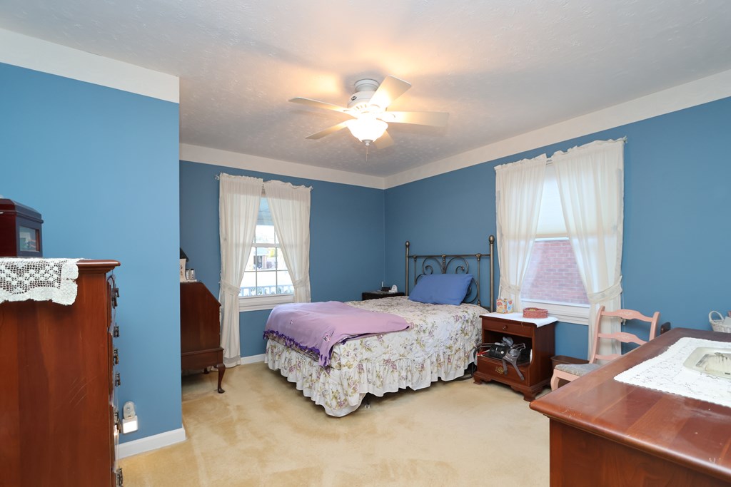 489 Clifton Boulevard, Mansfield, Ohio 44907, 3 Bedrooms Bedrooms, ,2 BathroomsBathrooms,Residential,For Sale,Clifton Boulevard,9070500