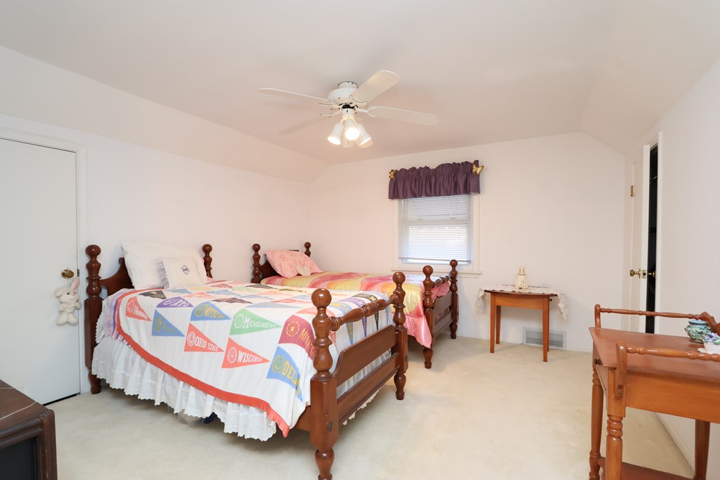 489 Clifton Boulevard, Mansfield, Ohio 44907, 3 Bedrooms Bedrooms, ,2 BathroomsBathrooms,Residential,For Sale,Clifton Boulevard,9070500