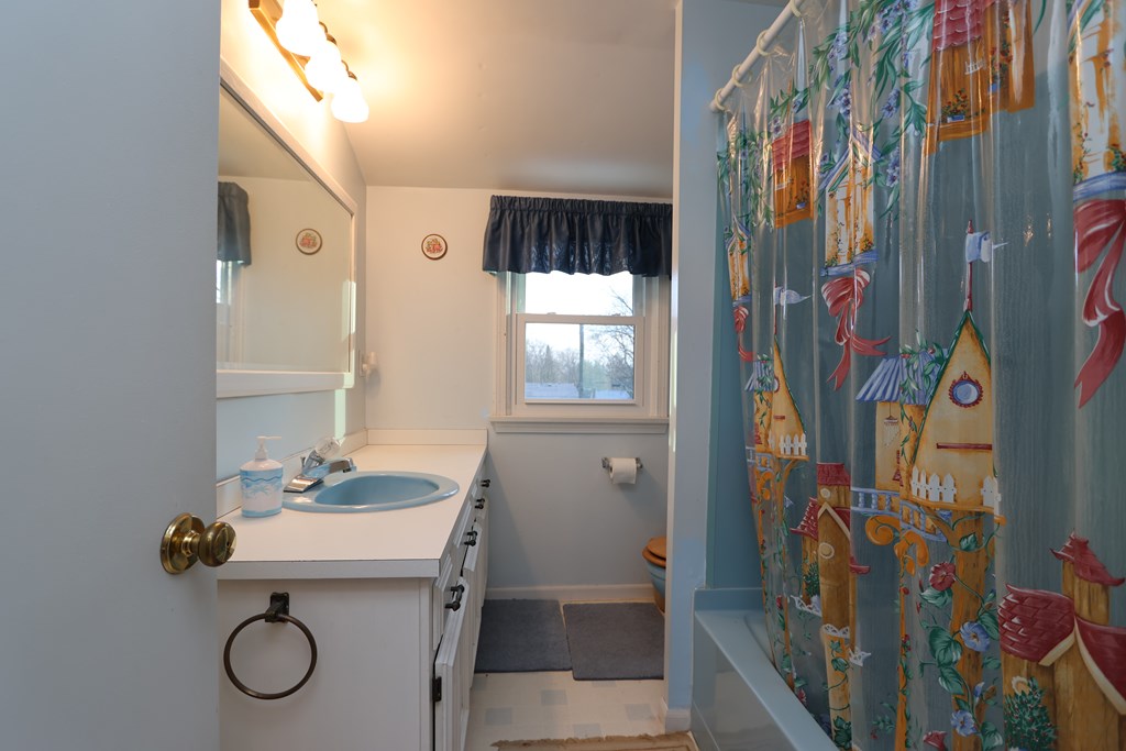 489 Clifton Boulevard, Mansfield, Ohio 44907, 3 Bedrooms Bedrooms, ,2 BathroomsBathrooms,Residential,For Sale,Clifton Boulevard,9070500