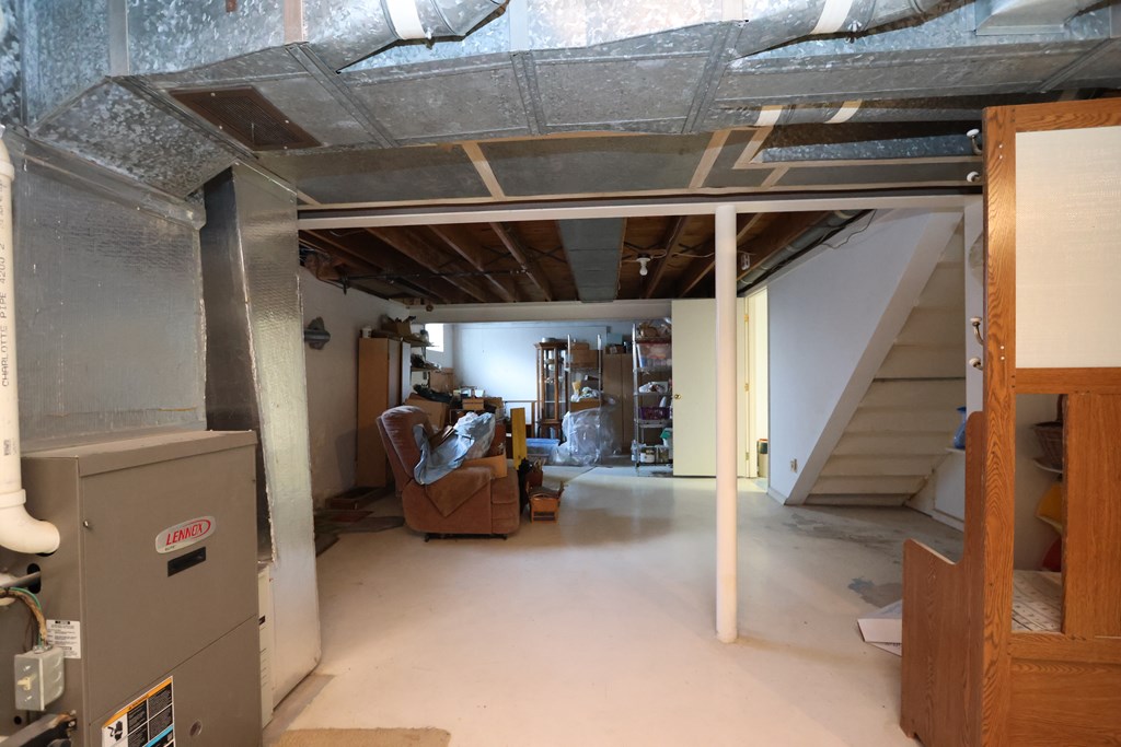 489 Clifton Boulevard, Mansfield, Ohio 44907, 3 Bedrooms Bedrooms, ,2 BathroomsBathrooms,Residential,For Sale,Clifton Boulevard,9070500