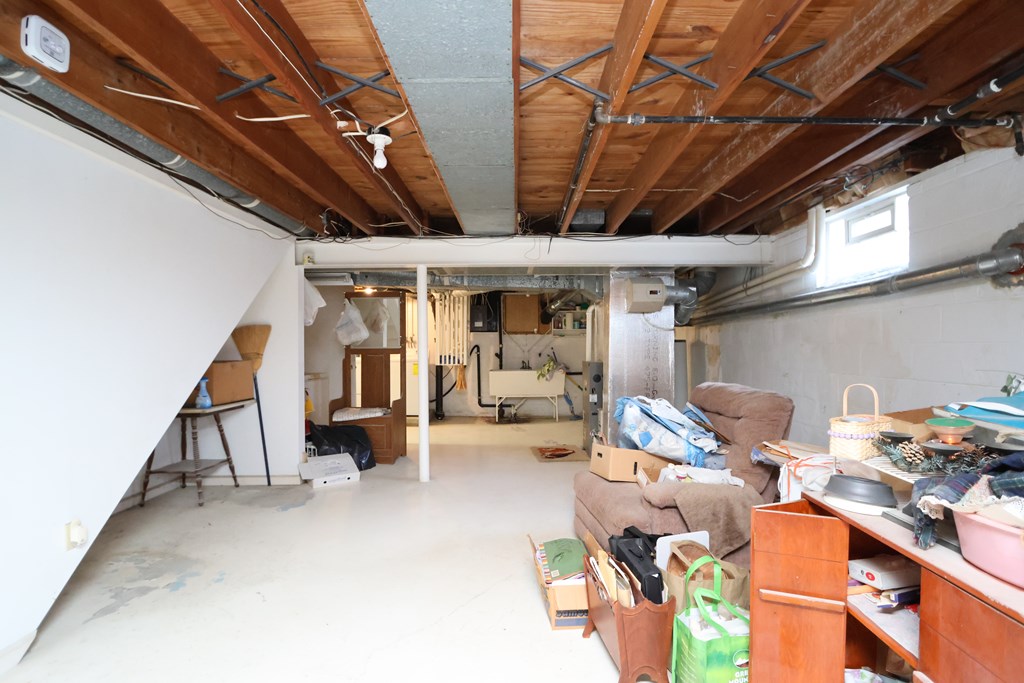 489 Clifton Boulevard, Mansfield, Ohio 44907, 3 Bedrooms Bedrooms, ,2 BathroomsBathrooms,Residential,For Sale,Clifton Boulevard,9070500