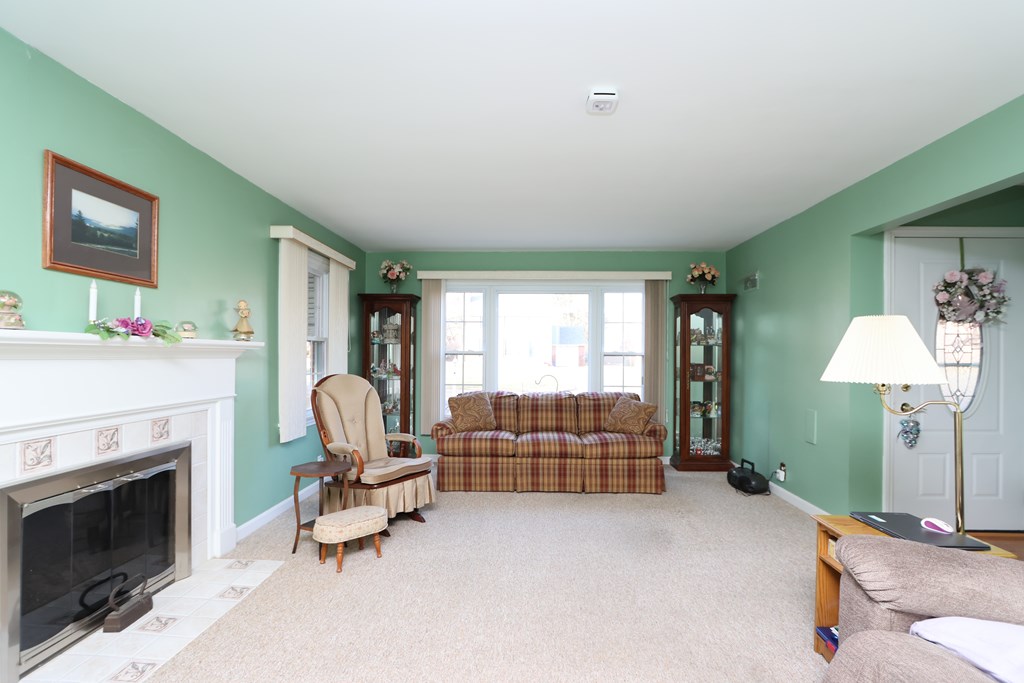 489 Clifton Boulevard, Mansfield, Ohio 44907, 3 Bedrooms Bedrooms, ,2 BathroomsBathrooms,Residential,For Sale,Clifton Boulevard,9070500