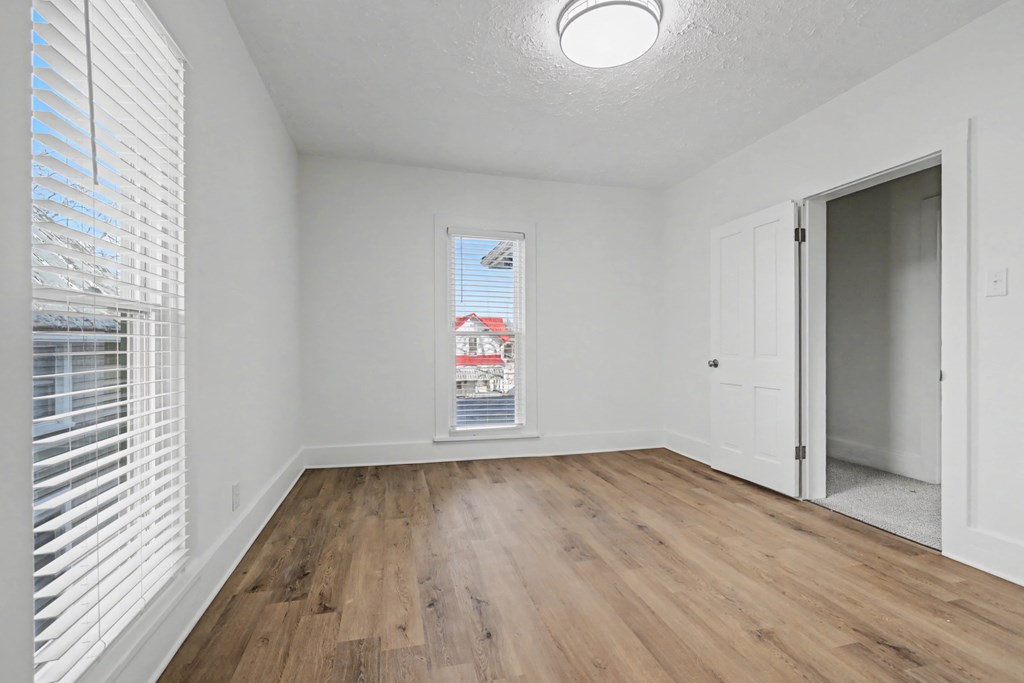 513 S Poplar Street, Bucyrus, Ohio 44820, 4 Bedrooms Bedrooms, ,2 BathroomsBathrooms,Residential,For Sale,Poplar Street,9070501