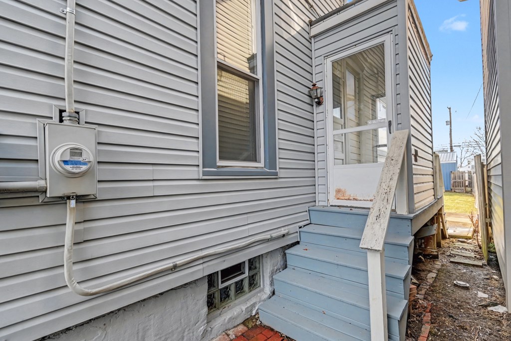 513 S Poplar Street, Bucyrus, Ohio 44820, 4 Bedrooms Bedrooms, ,2 BathroomsBathrooms,Residential,For Sale,Poplar Street,9070501