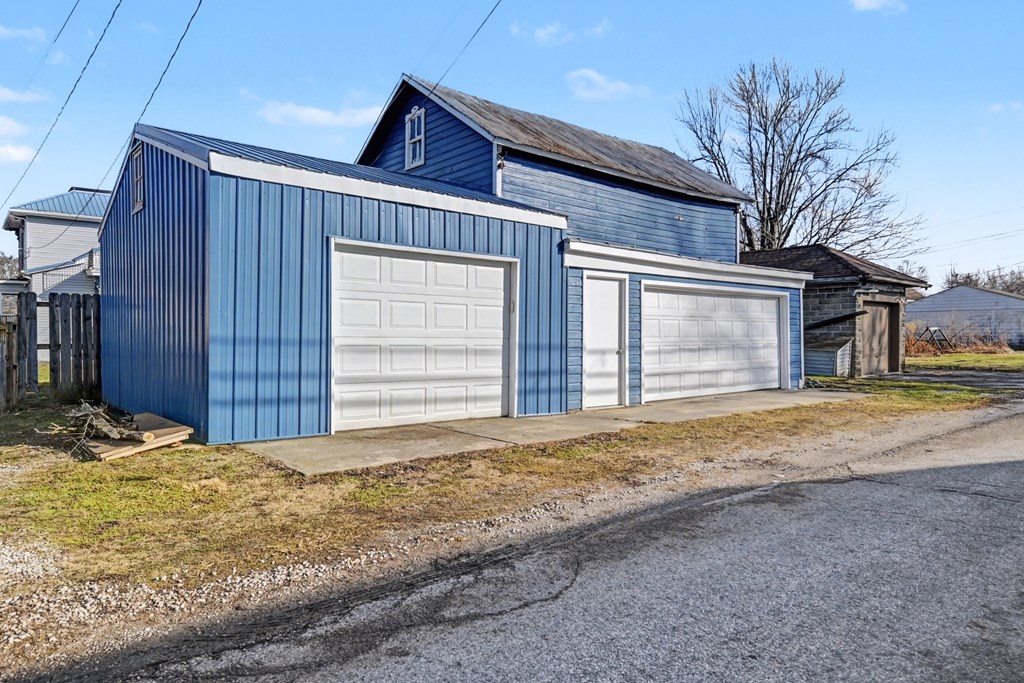 513 S Poplar Street, Bucyrus, Ohio 44820, 4 Bedrooms Bedrooms, ,2 BathroomsBathrooms,Residential,For Sale,Poplar Street,9070501