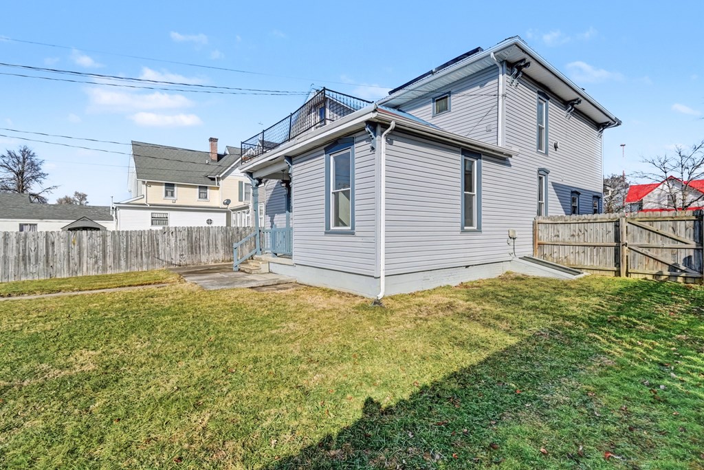 513 S Poplar Street, Bucyrus, Ohio 44820, 4 Bedrooms Bedrooms, ,2 BathroomsBathrooms,Residential,For Sale,Poplar Street,9070501