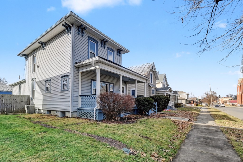 513 S Poplar Street, Bucyrus, Ohio 44820, 4 Bedrooms Bedrooms, ,2 BathroomsBathrooms,Residential,For Sale,Poplar Street,9070501