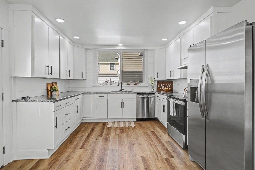 513 S Poplar Street, Bucyrus, Ohio 44820, 4 Bedrooms Bedrooms, ,2 BathroomsBathrooms,Residential,For Sale,Poplar Street,9070501