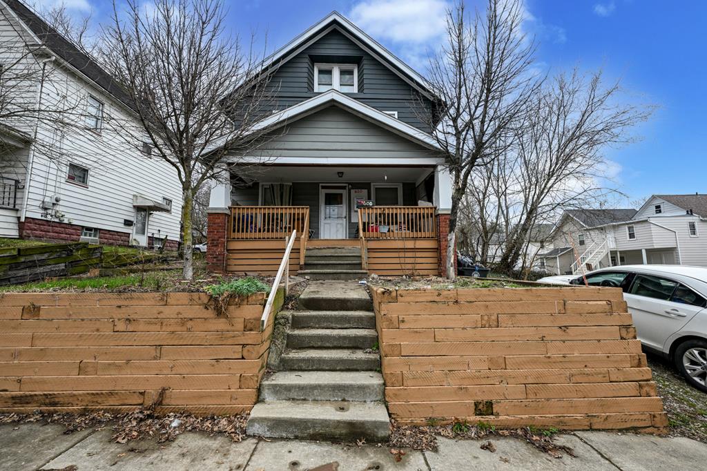 600 Brown Street, Akron, Ohio 44311, 4 Bedrooms Bedrooms, ,1 BathroomBathrooms,Residential,For Sale,Brown Street,9070502