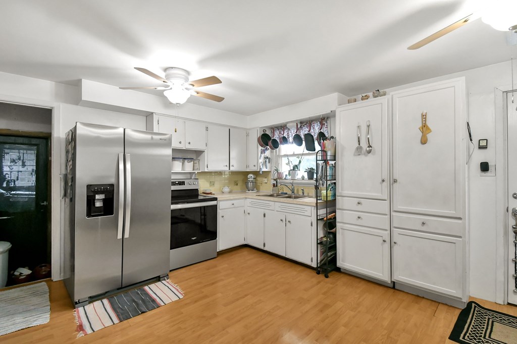 474 Biscayne Drive, Mansfield, Ohio 44903, 3 Bedrooms Bedrooms, ,1 BathroomBathrooms,Residential,For Sale,Biscayne Drive,9070522