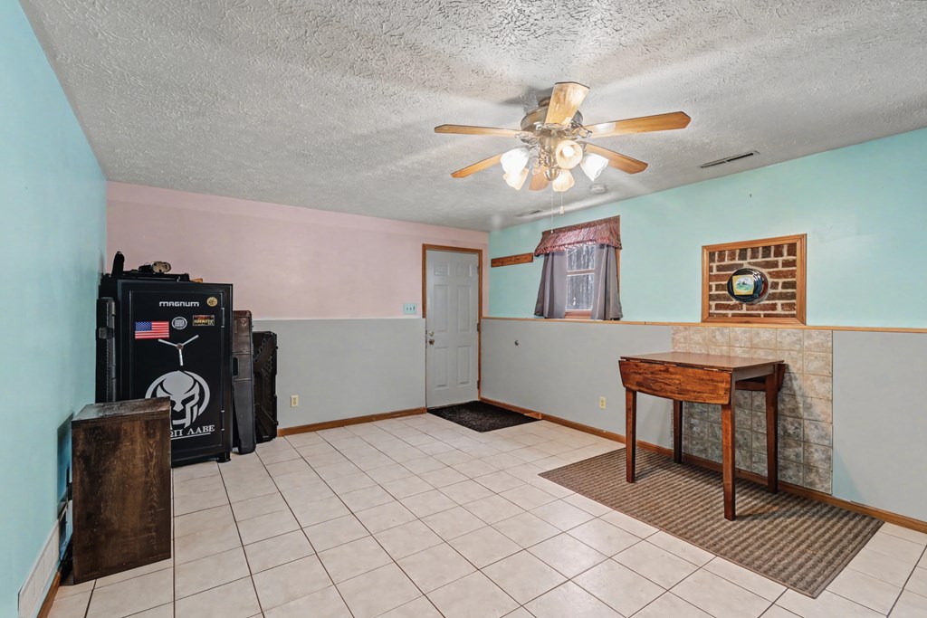 940 Edward, Galion, Ohio 44833, 3 Bedrooms Bedrooms, ,2 BathroomsBathrooms,Residential,For Sale,Edward,9070532