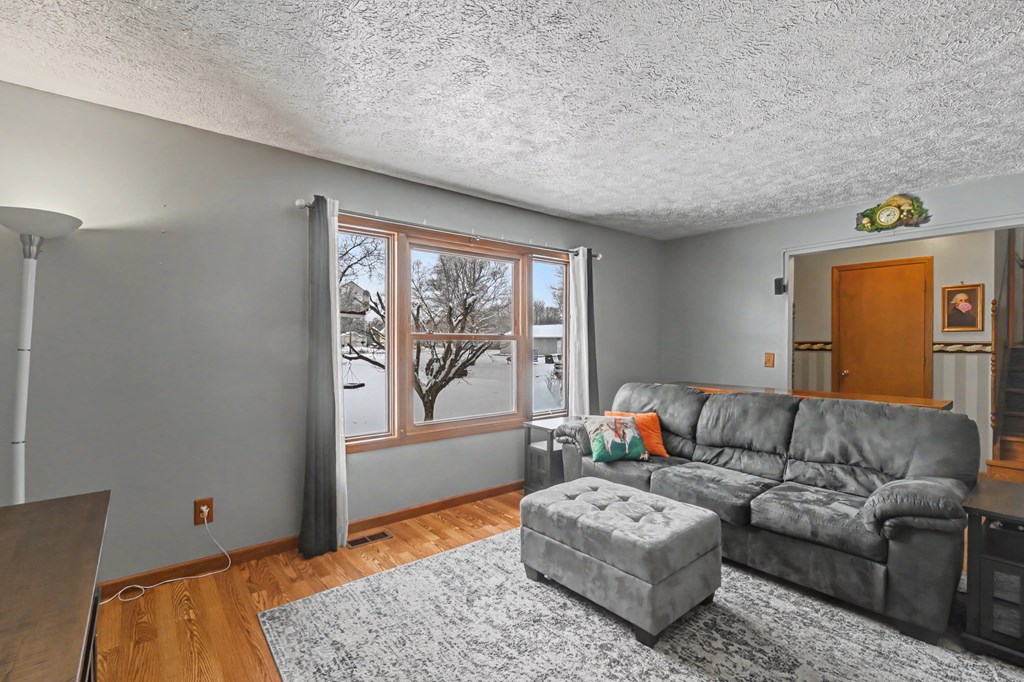 940 Edward, Galion, Ohio 44833, 3 Bedrooms Bedrooms, ,2 BathroomsBathrooms,Residential,For Sale,Edward,9070532