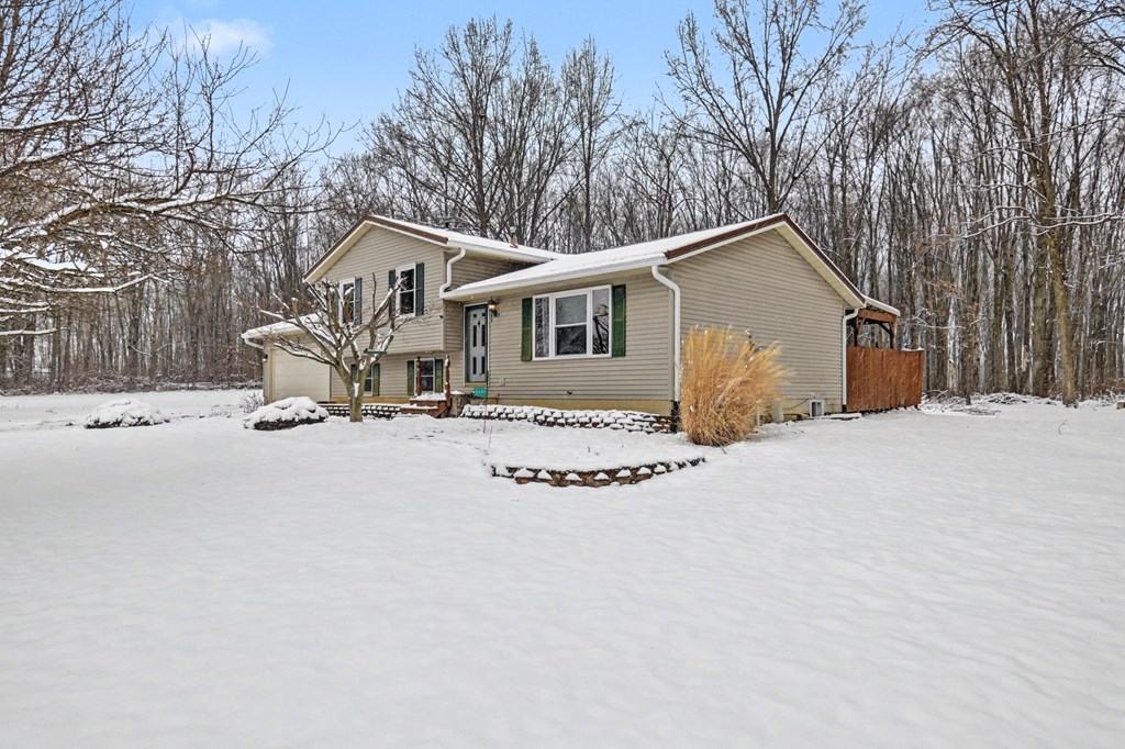 940 Edward, Galion, Ohio 44833, 3 Bedrooms Bedrooms, ,2 BathroomsBathrooms,Residential,For Sale,Edward,9070532