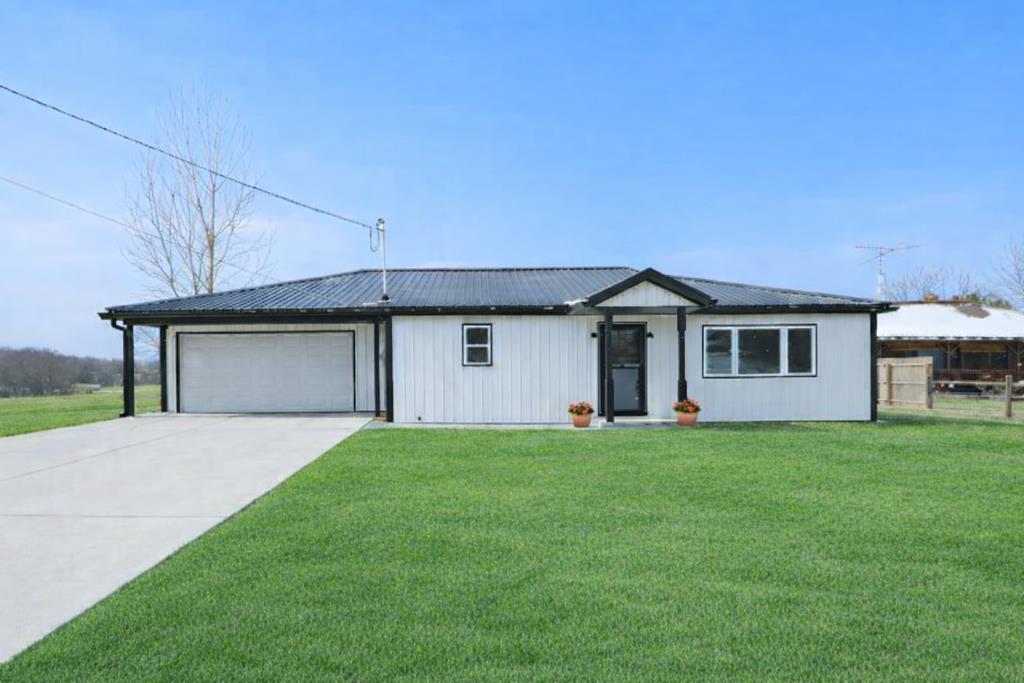 3493 Ganges-Five Points Road, Mansfield, Ohio 44903, 3 Bedrooms Bedrooms, ,1 BathroomBathrooms,Residential,For Sale,Ganges-Five Points Road,9070533