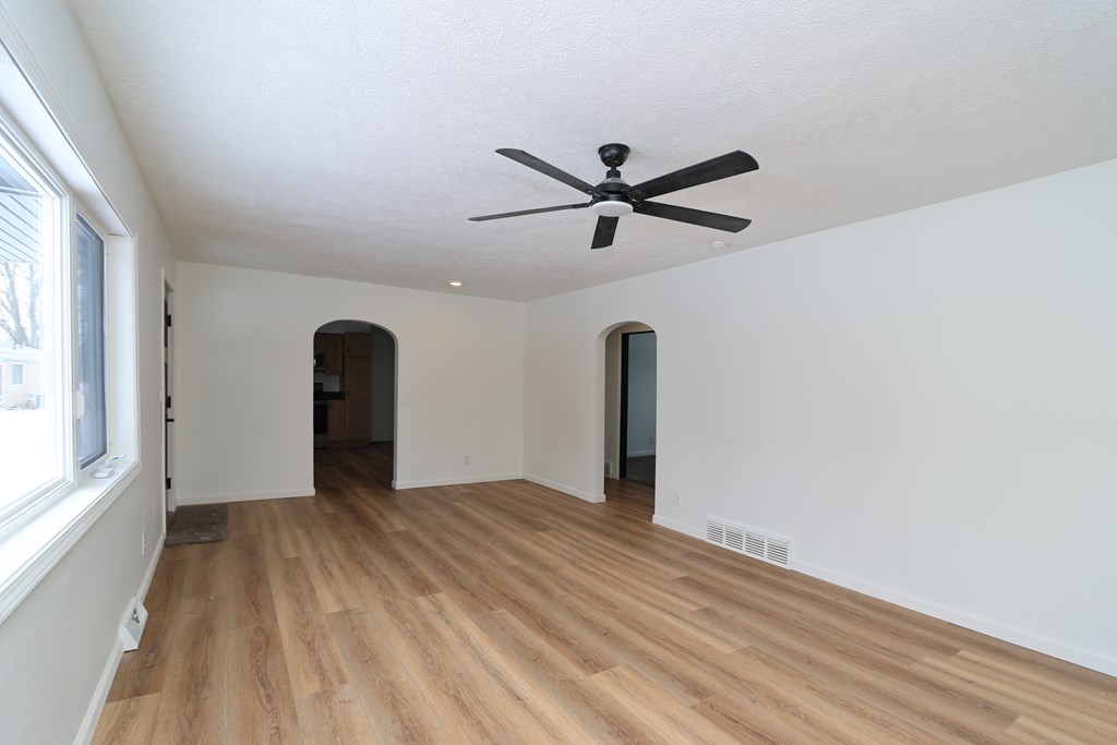 3493 Ganges-Five Points Road, Mansfield, Ohio 44903, 3 Bedrooms Bedrooms, ,1 BathroomBathrooms,Residential,For Sale,Ganges-Five Points Road,9070533