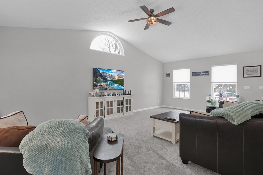 2106 Stoneside Drive, Hilliard, Ohio 43026, 3 Bedrooms Bedrooms, ,2 BathroomsBathrooms,Residential,For Sale,Stoneside Drive,9070538