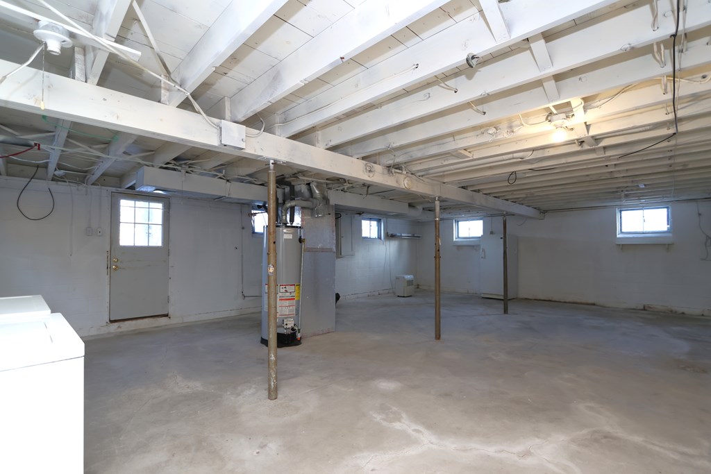 21 Franklin Avenue, Shelby, Ohio 44875, 2 Bedrooms Bedrooms, ,1 BathroomBathrooms,Residential,For Sale,Franklin Avenue,9070543