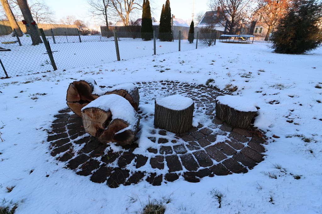 21 Franklin Avenue, Shelby, Ohio 44875, 2 Bedrooms Bedrooms, ,1 BathroomBathrooms,Residential,For Sale,Franklin Avenue,9070543