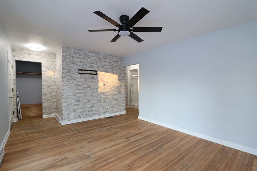 21 Franklin Avenue, Shelby, Ohio 44875, 2 Bedrooms Bedrooms, ,1 BathroomBathrooms,Residential,For Sale,Franklin Avenue,9070543