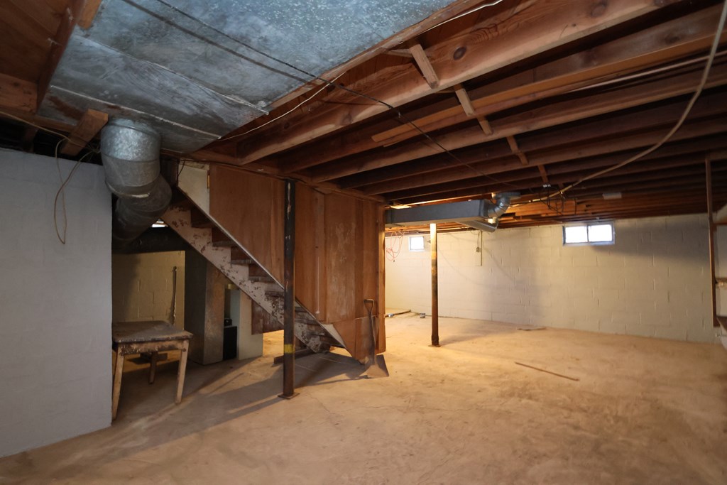 339 Buckeye Avenue, Mansfield, Ohio 44906, 2 Bedrooms Bedrooms, ,1 BathroomBathrooms,Residential,For Sale,Buckeye Avenue,9070560