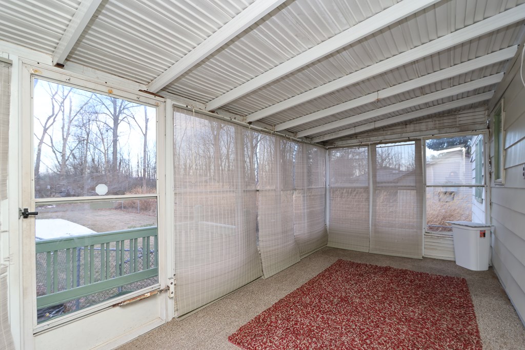 339 Buckeye Avenue, Mansfield, Ohio 44906, 2 Bedrooms Bedrooms, ,1 BathroomBathrooms,Residential,For Sale,Buckeye Avenue,9070560