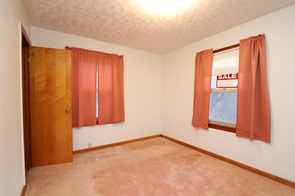 339 Buckeye Avenue, Mansfield, Ohio 44906, 2 Bedrooms Bedrooms, ,1 BathroomBathrooms,Residential,For Sale,Buckeye Avenue,9070560