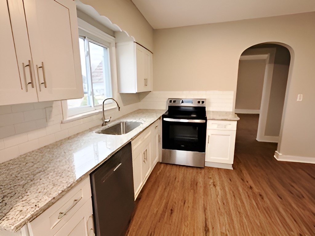 815 Liberty Street, Findlay, Ohio 45840, 4 Bedrooms Bedrooms, ,1 BathroomBathrooms,Residential,For Sale,Liberty Street,9070591