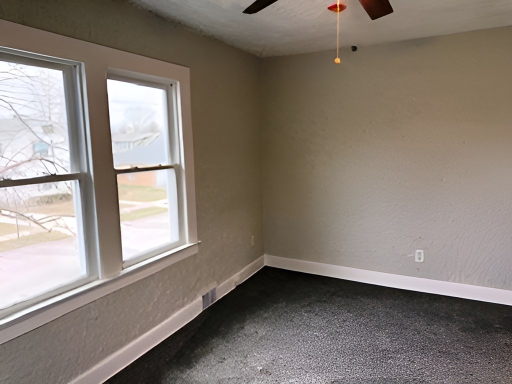 815 Liberty Street, Findlay, Ohio 45840, 4 Bedrooms Bedrooms, ,1 BathroomBathrooms,Residential,For Sale,Liberty Street,9070591