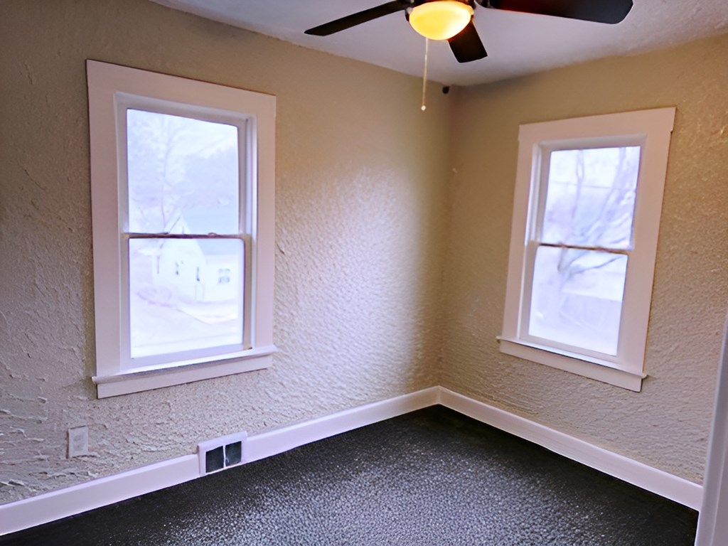 815 Liberty Street, Findlay, Ohio 45840, 4 Bedrooms Bedrooms, ,1 BathroomBathrooms,Residential,For Sale,Liberty Street,9070591