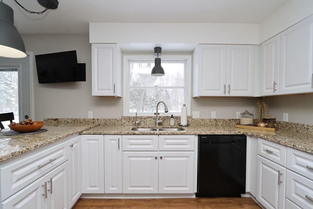 3566 Stein Road, Shelby, Ohio 44875, 3 Bedrooms Bedrooms, ,2 BathroomsBathrooms,Residential,For Sale,Stein Road,9072610