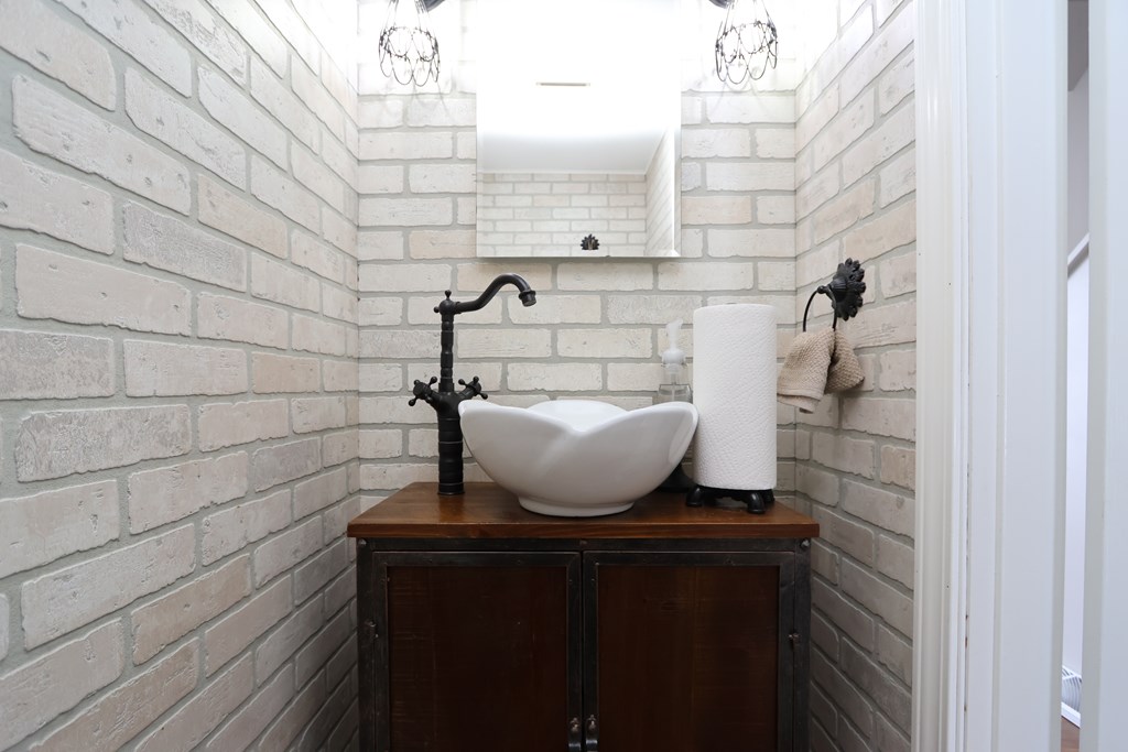 3566 Stein Road, Shelby, Ohio 44875, 3 Bedrooms Bedrooms, ,2 BathroomsBathrooms,Residential,For Sale,Stein Road,9072610