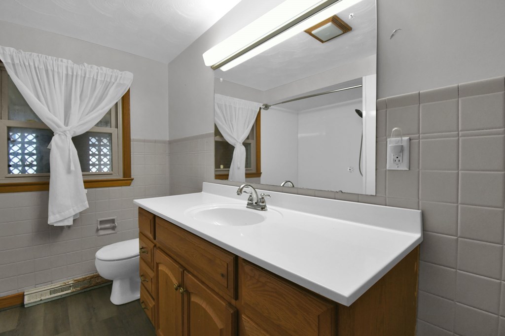 414 River Street, Bucyrus, Ohio 44820, 3 Bedrooms Bedrooms, ,2 BathroomsBathrooms,Residential,For Sale,River Street,9072613