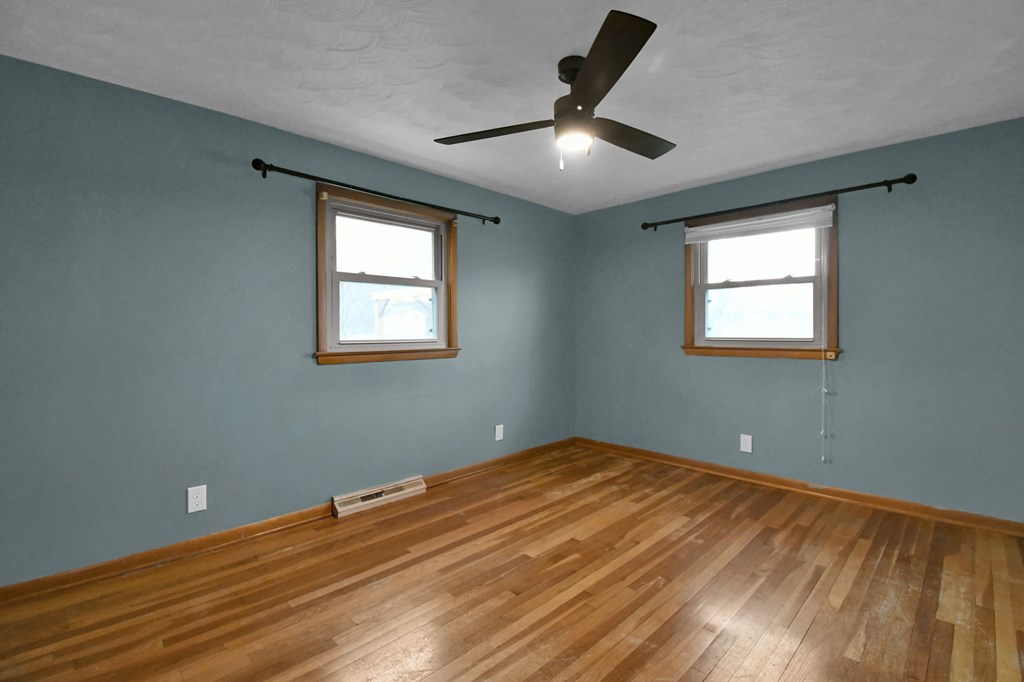 414 River Street, Bucyrus, Ohio 44820, 3 Bedrooms Bedrooms, ,2 BathroomsBathrooms,Residential,For Sale,River Street,9072613