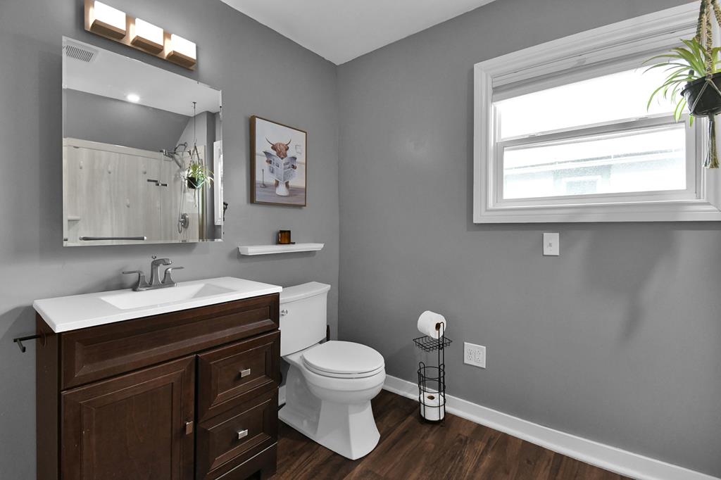 71 Dawson Avenue, Mansfield, Ohio 44906, 3 Bedrooms Bedrooms, ,1 BathroomBathrooms,Residential,For Sale,Dawson Avenue,9072614