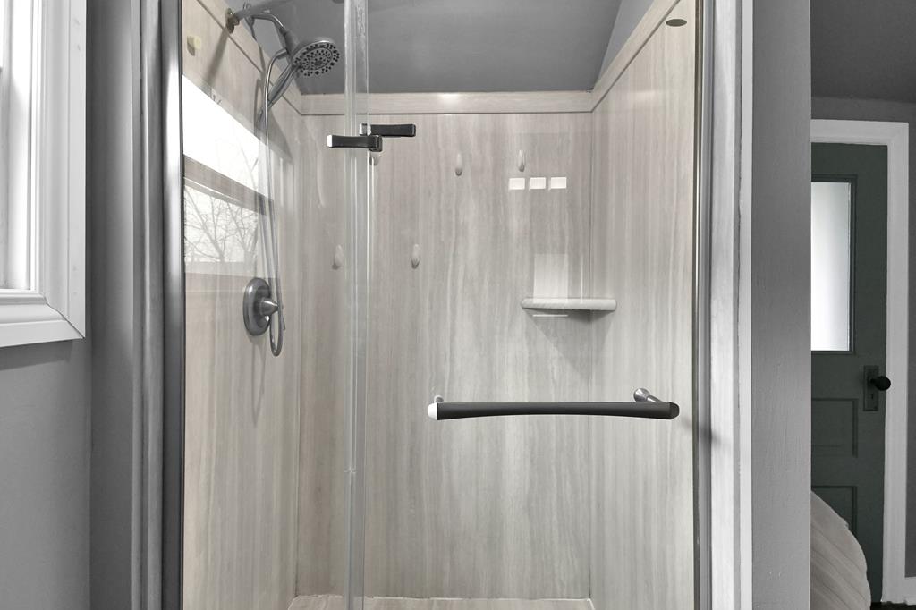 71 Dawson Avenue, Mansfield, Ohio 44906, 3 Bedrooms Bedrooms, ,1 BathroomBathrooms,Residential,For Sale,Dawson Avenue,9072614