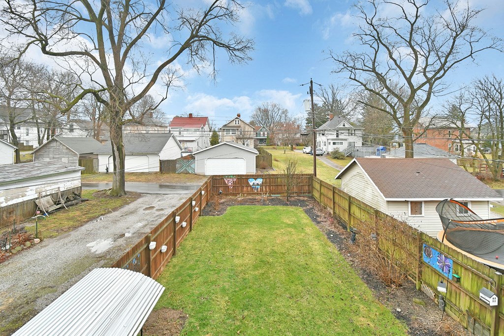 71 Dawson Avenue, Mansfield, Ohio 44906, 3 Bedrooms Bedrooms, ,1 BathroomBathrooms,Residential,For Sale,Dawson Avenue,9072614