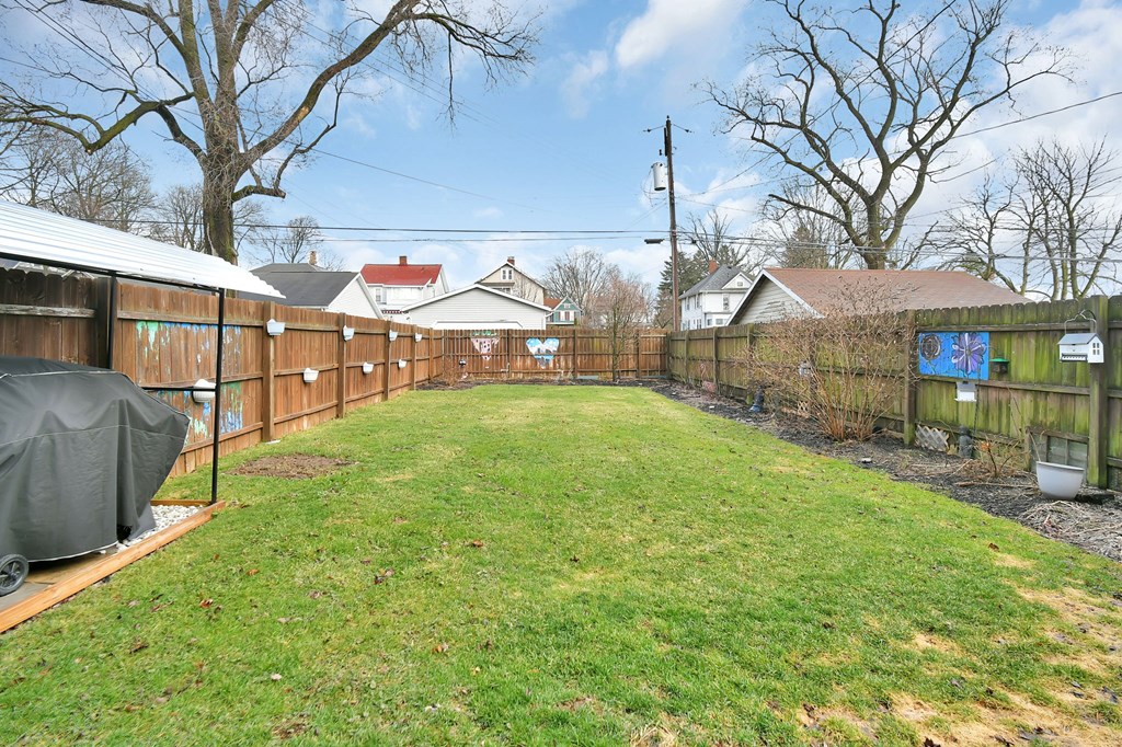 71 Dawson Avenue, Mansfield, Ohio 44906, 3 Bedrooms Bedrooms, ,1 BathroomBathrooms,Residential,For Sale,Dawson Avenue,9072614