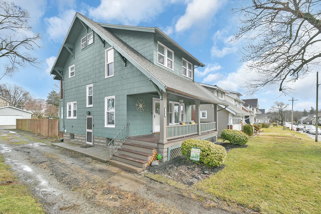 71 Dawson Avenue, Mansfield, Ohio 44906, 3 Bedrooms Bedrooms, ,1 BathroomBathrooms,Residential,For Sale,Dawson Avenue,9072614