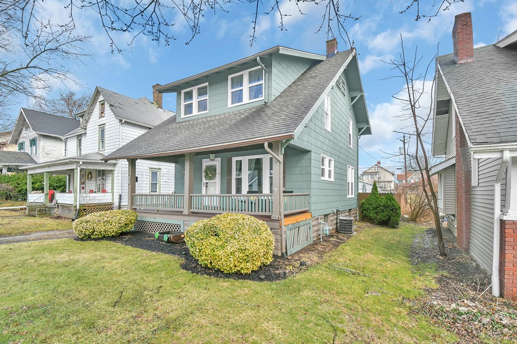 71 Dawson Avenue, Mansfield, Ohio 44906, 3 Bedrooms Bedrooms, ,1 BathroomBathrooms,Residential,For Sale,Dawson Avenue,9072614