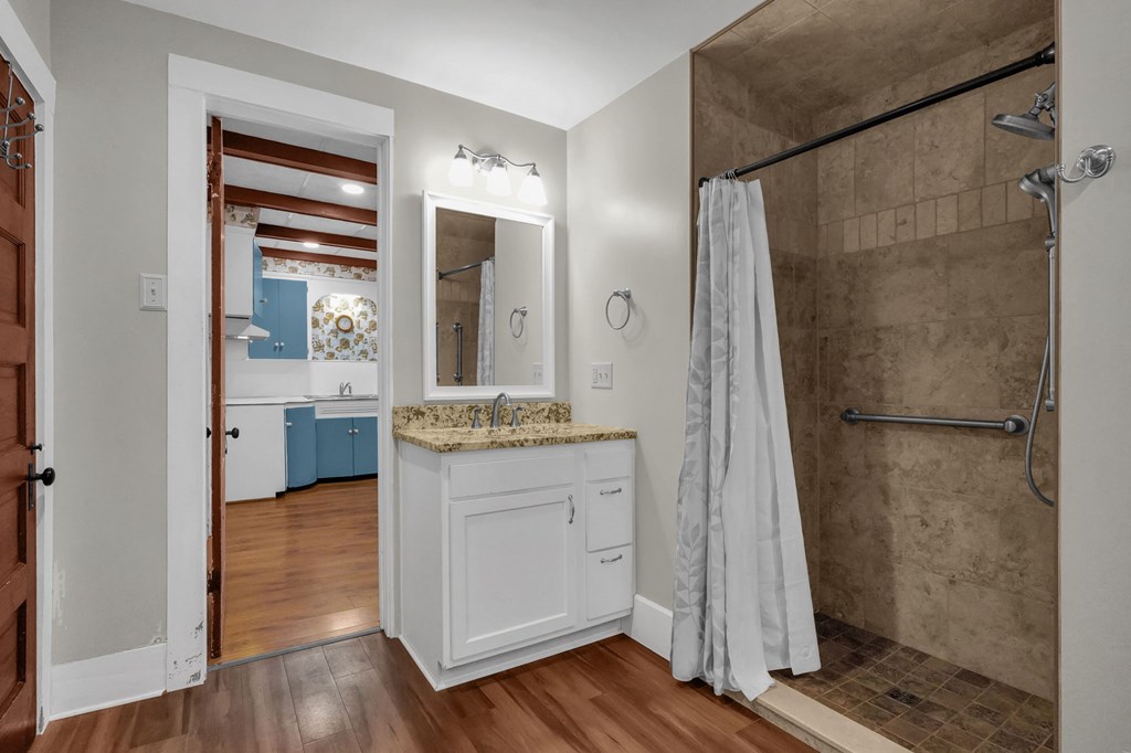 39 E Sandusky Street, Fredericktown, Ohio 43019, 3 Bedrooms Bedrooms, ,2 BathroomsBathrooms,Residential,For Sale,Sandusky Street,9072615