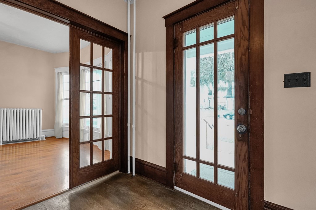 39 E Sandusky Street, Fredericktown, Ohio 43019, 3 Bedrooms Bedrooms, ,2 BathroomsBathrooms,Residential,For Sale,Sandusky Street,9072615