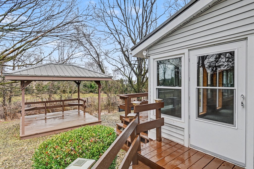 5949 State Route 96, Tiro, Ohio 44887, 3 Bedrooms Bedrooms, ,2 BathroomsBathrooms,Residential,For Sale,State Route 96,9072617